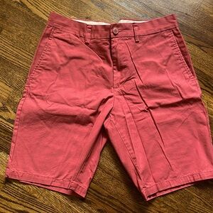 Old Navy Men’s Shorts Slim 32 Red